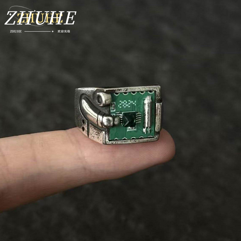 Tech Accessories Industry - Кольцо с узором в стиле печатной