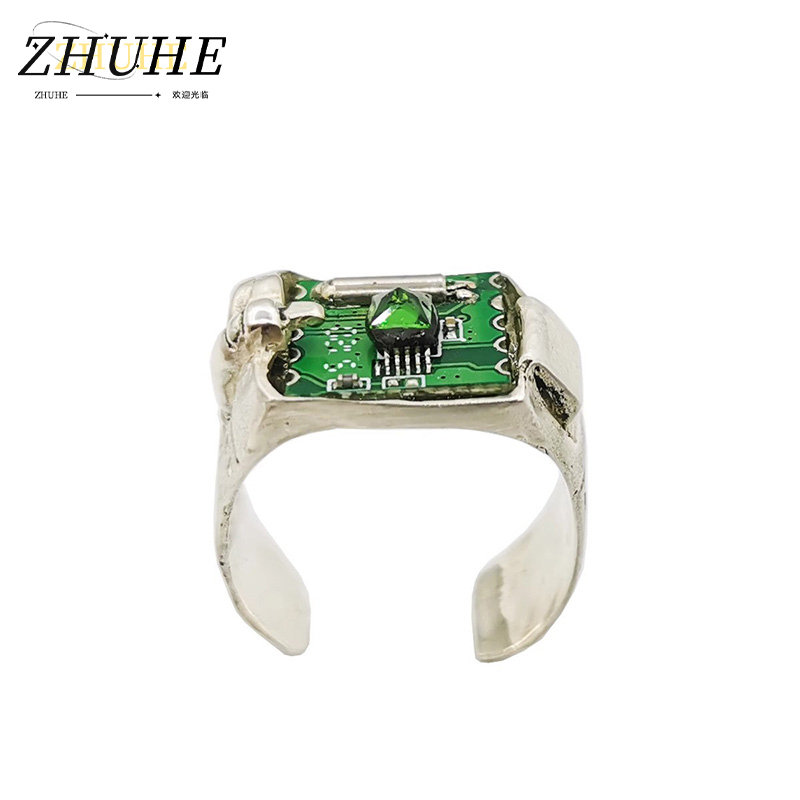 Tech Accessories Industry - Кольцо в стиле ретро-техно с элементами